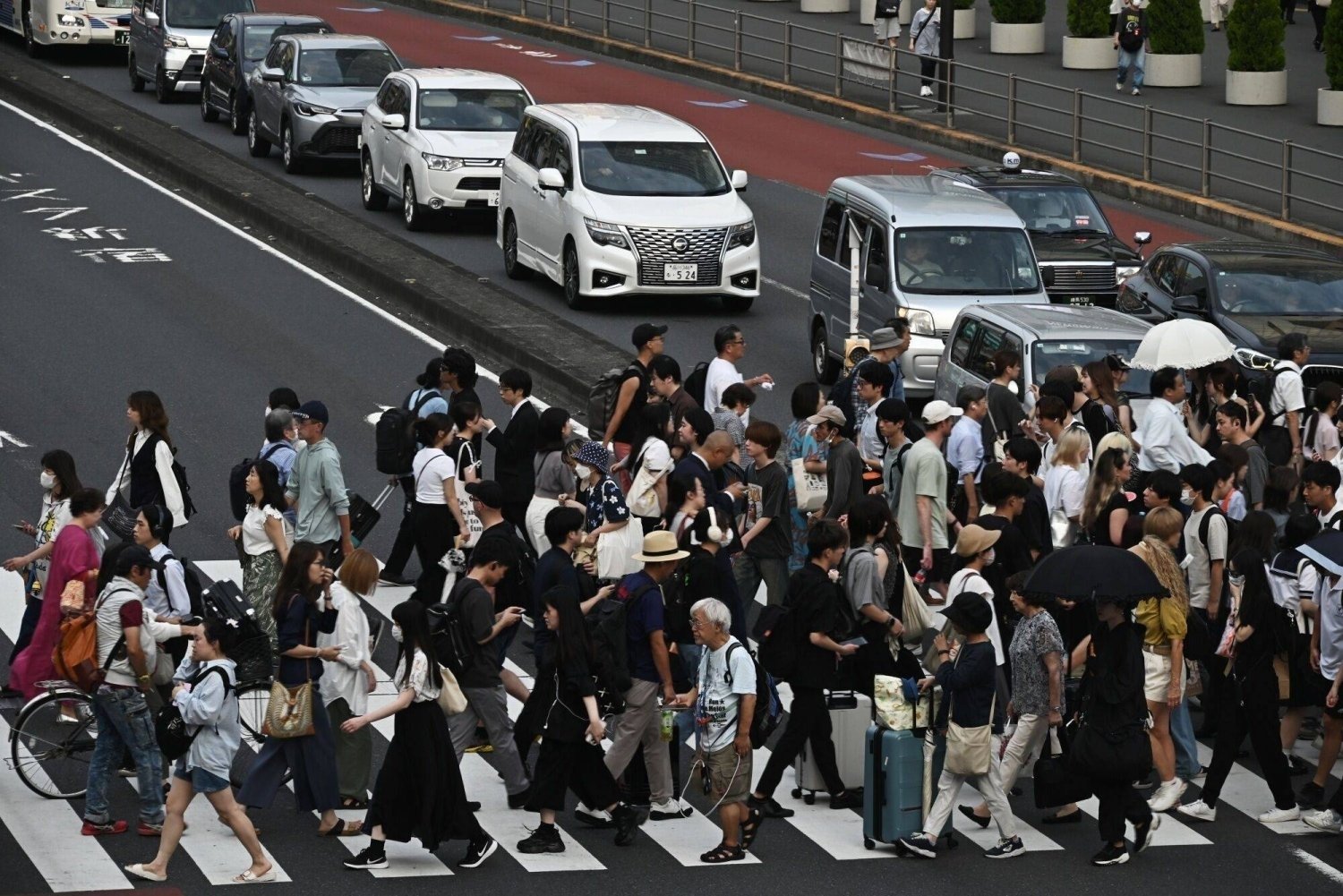 Penurunan Jumlah Warga Negara Jepang Terbesar Terjadi di Tengah Jumlah Tertinggi Penduduk Asing