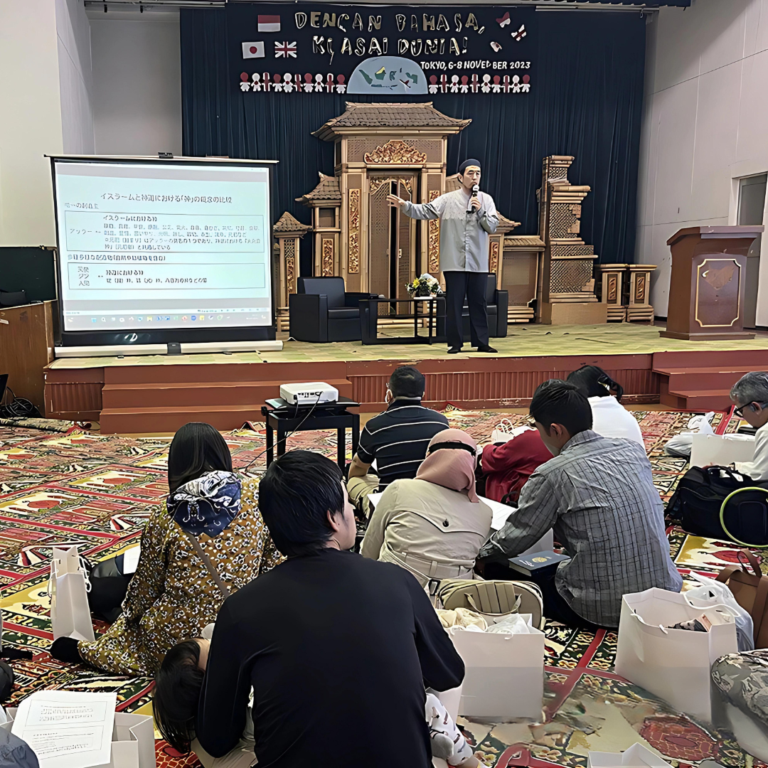 Berbaur dengan WNI, warga Jepang ikuti kajian Islam dan buka bersama